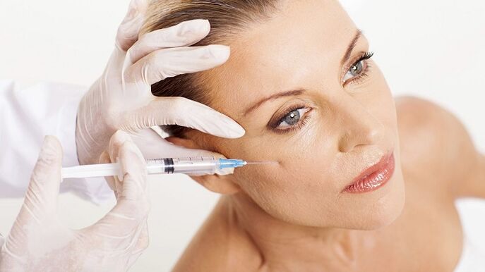 Injection to rejuvenate facial skin